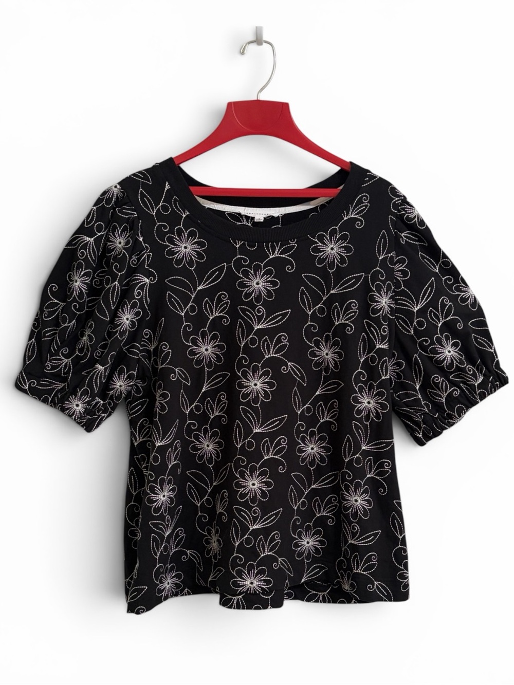 Jane and Delancey Black Embroidered Floral Short Sleeve Top 1X